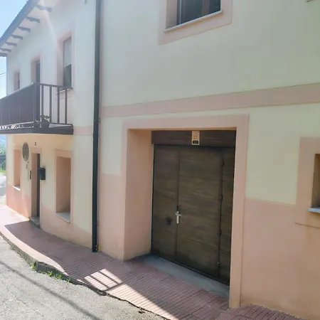 Casa Mario Y Mariola Santoña