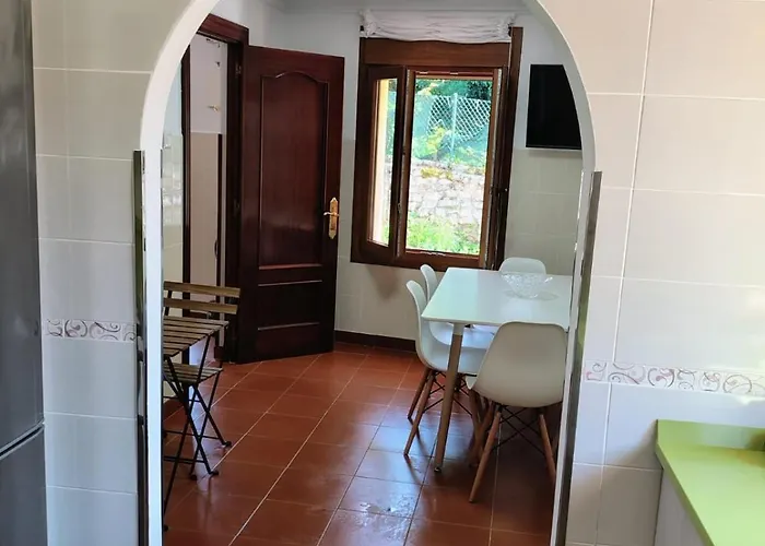 Casa Mario Y Mariola Pensión