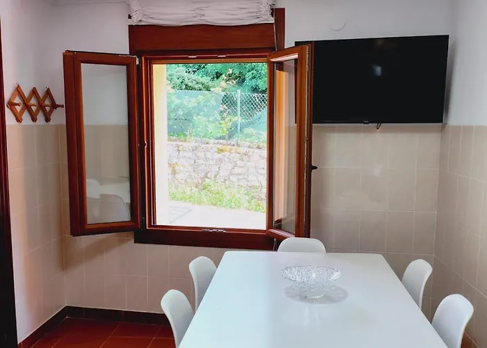 Casa Mario Y Mariola Pensión Santoña