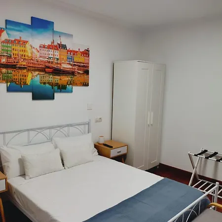 Casa Mario Y Mariola *