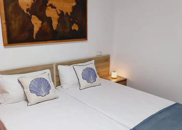 Casa Mario Y Mariola Santona