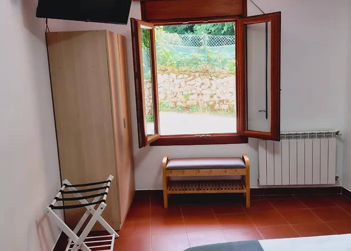 Casa Mario Y Mariola *