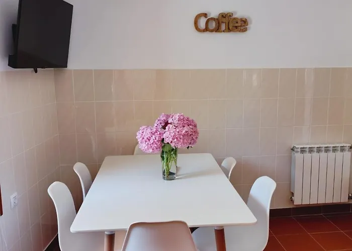 Casa Mario Y Mariola Santona